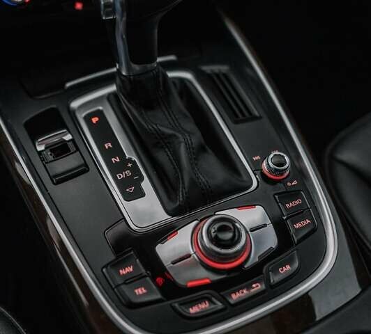 Белый Ауди Ку 5, объемом двигателя 1.98 л и пробегом 170 тыс. км за 14600 $, фото 34 на Automoto.ua