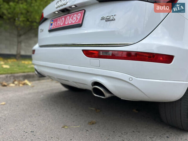 Ауди Ку 5 2015 в Ровно на Automoto.ua Белый Ауди Ку 5, объемом двигателя 2 л и пробегом 167 тыс. км за 14700 $, фото 121 на Automoto.ua