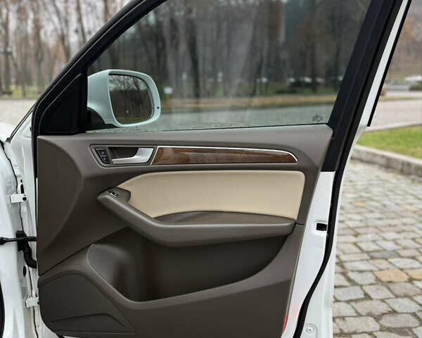 Белый Ауди Ку 5, объемом двигателя 1.98 л и пробегом 229 тыс. км за 15000 $, фото 52 на Automoto.ua