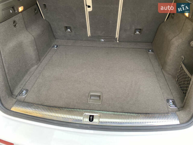 Белый Ауди Ку 5, объемом двигателя 0 л и пробегом 93 тыс. км за 15950 $, фото 35 на Automoto.ua