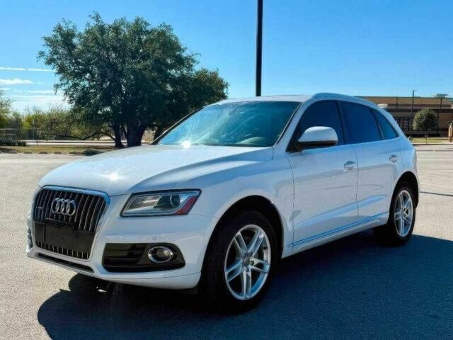 Білий Ауді Ку 5, об'ємом двигуна 2 л та пробігом 110 тис. км за 8000 $, фото 2 на Automoto.ua