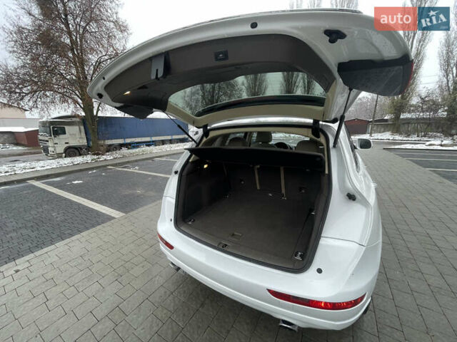 Білий Ауді Ку 5, об'ємом двигуна 2 л та пробігом 250 тис. км за 13999 $, фото 37 на Automoto.ua