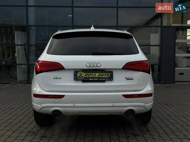 Белый Ауди Ку 5, объемом двигателя 1.98 л и пробегом 148 тыс. км за 17000 $, фото 5 на Automoto.ua