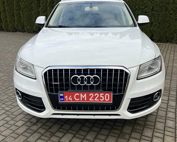 Білий Ауді Ку 5, об'ємом двигуна 2 л та пробігом 205 тис. км за 13450 $, фото 1 на Automoto.ua