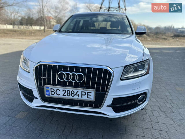 Белый Ауди Ку 5, объемом двигателя 3 л и пробегом 154 тыс. км за 15900 $, фото 1 на Automoto.ua