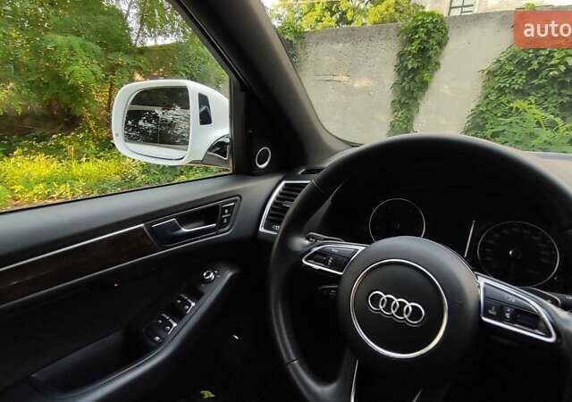 Білий Ауді Ку 5, об'ємом двигуна 3 л та пробігом 133 тис. км за 20300 $, фото 7 на Automoto.ua