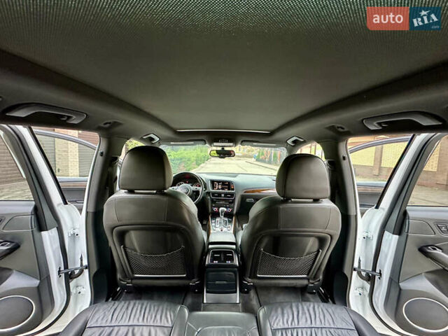 Белый Ауди Ку 5, объемом двигателя 1.98 л и пробегом 191 тыс. км за 16999 $, фото 54 на Automoto.ua