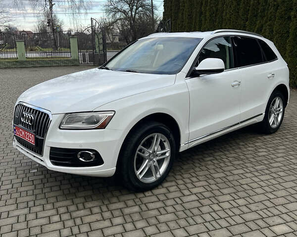 Білий Ауді Ку 5, об'ємом двигуна 2 л та пробігом 205 тис. км за 13450 $, фото 10 на Automoto.ua