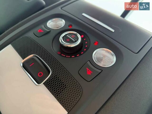 Білий Ауді Ку 5, об'ємом двигуна 1.98 л та пробігом 167 тис. км за 17000 $, фото 70 на Automoto.ua