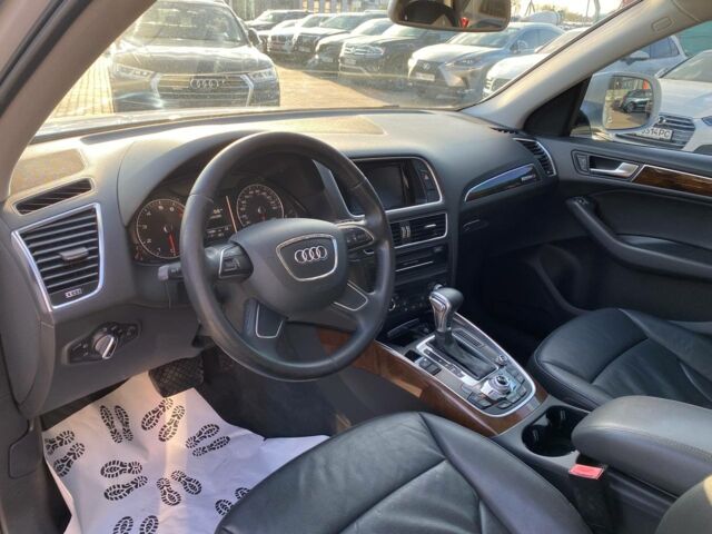 Білий Ауді Ку 5, об'ємом двигуна 2 л та пробігом 200 тис. км за 14300 $, фото 10 на Automoto.ua