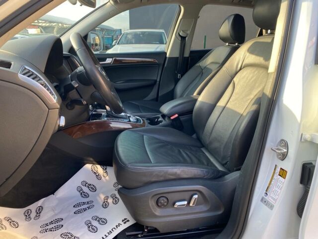 Білий Ауді Ку 5, об'ємом двигуна 2 л та пробігом 200 тис. км за 14300 $, фото 18 на Automoto.ua