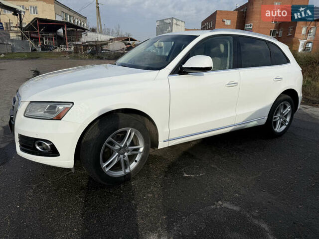 Білий Ауді Ку 5, об'ємом двигуна 2 л та пробігом 201 тис. км за 15999 $, фото 1 на Automoto.ua