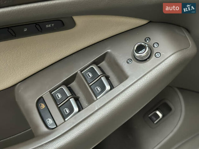 Белый Ауди Ку 5, объемом двигателя 2 л и пробегом 155 тыс. км за 24500 $, фото 23 на Automoto.ua