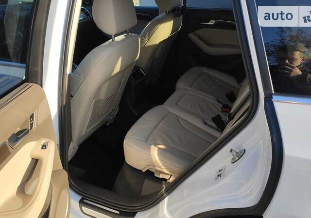 Білий Ауді Ку 5, об'ємом двигуна 2.97 л та пробігом 236 тис. км за 20500 $, фото 8 на Automoto.ua