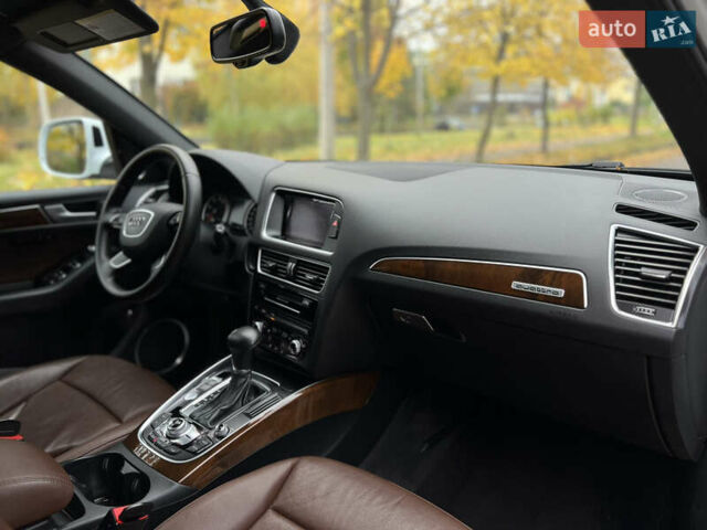 Ауди Ку 5 2015 в Ровно на Automoto.ua Белый Ауди Ку 5, объемом двигателя 2 л и пробегом 167 тыс. км за 14700 $, фото 76 на Automoto.ua