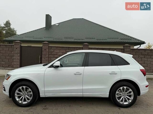 Белый Ауди Ку 5, объемом двигателя 2 л и пробегом 124 тыс. км за 16600 $, фото 6 на Automoto.ua