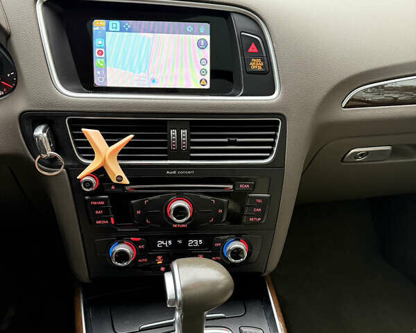 Белый Ауди Ку 5, объемом двигателя 1.98 л и пробегом 188 тыс. км за 13800 $, фото 13 на Automoto.ua