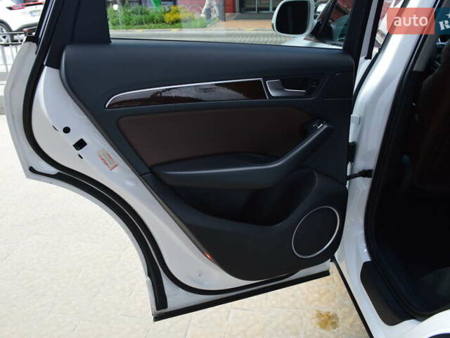 Белый Ауди Ку 5, объемом двигателя 2 л и пробегом 98 тыс. км за 15900 $, фото 26 на Automoto.ua