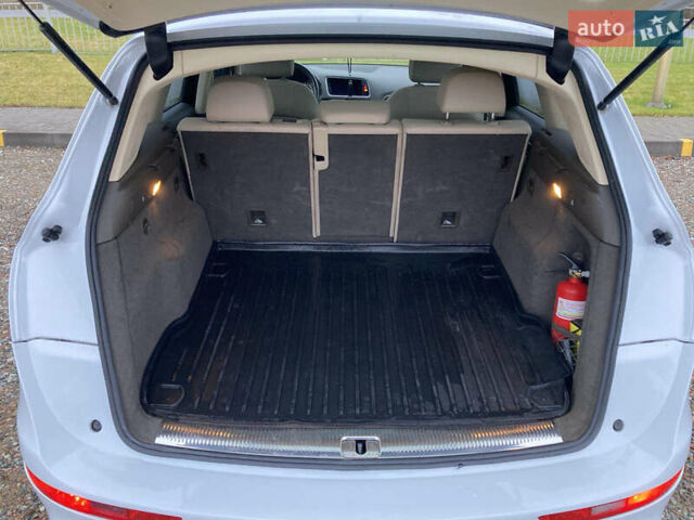 Белый Ауди Ку 5, объемом двигателя 1.98 л и пробегом 162 тыс. км за 18000 $, фото 4 на Automoto.ua