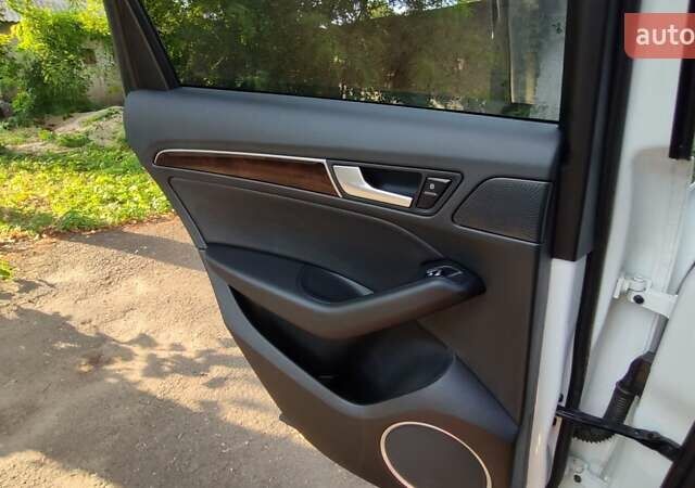 Білий Ауді Ку 5, об'ємом двигуна 3 л та пробігом 133 тис. км за 20300 $, фото 16 на Automoto.ua