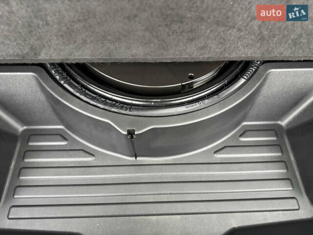 Білий Ауді Ку 5, об'ємом двигуна 2 л та пробігом 128 тис. км за 14850 $, фото 49 на Automoto.ua