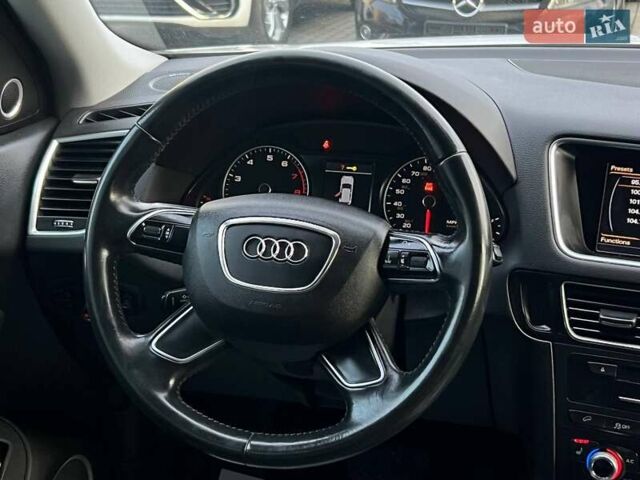 Белый Ауди Ку 5, объемом двигателя 1.98 л и пробегом 148 тыс. км за 17000 $, фото 13 на Automoto.ua