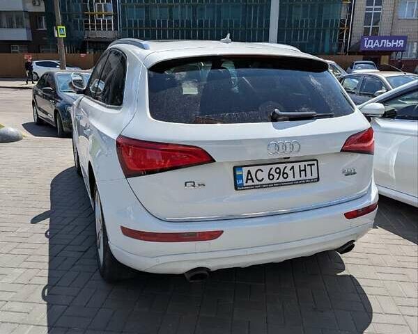 Белый Ауди Ку 5, объемом двигателя 1.98 л и пробегом 195 тыс. км за 13700 $, фото 5 на Automoto.ua