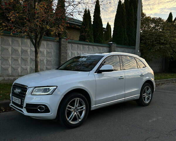 Білий Ауді Ку 5, об'ємом двигуна 1.98 л та пробігом 140 тис. км за 15499 $, фото 6 на Automoto.ua