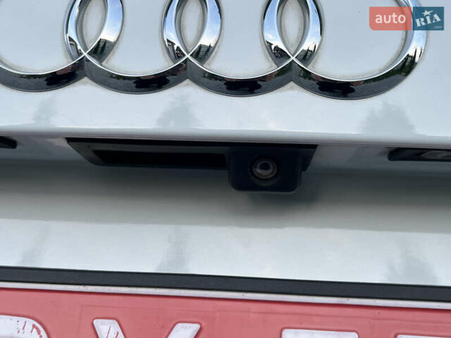 Белый Ауди Ку 5, объемом двигателя 2 л и пробегом 156 тыс. км за 14650 $, фото 43 на Automoto.ua