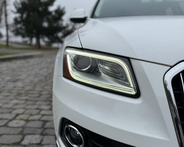 Белый Ауди Ку 5, объемом двигателя 1.98 л и пробегом 229 тыс. км за 15000 $, фото 15 на Automoto.ua