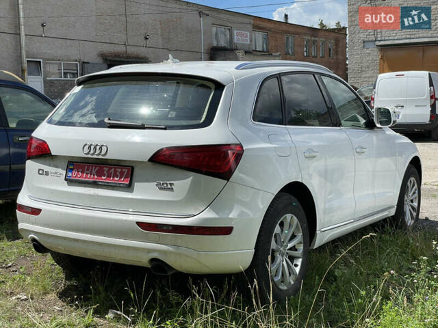 Білий Ауді Ку 5, об'ємом двигуна 2 л та пробігом 202 тис. км за 9900 $, фото 5 на Automoto.ua