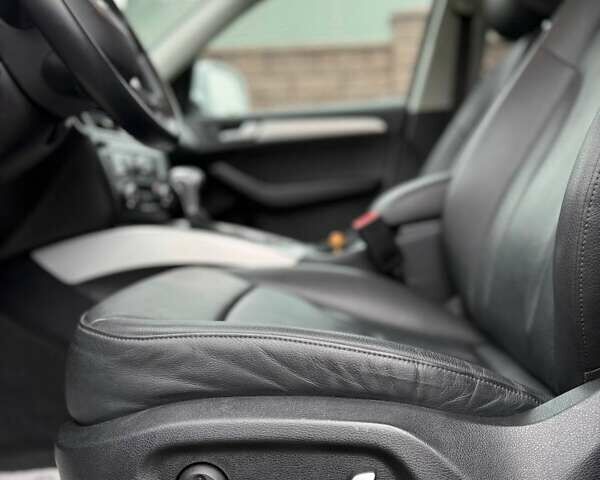 Белый Ауди Ку 5, объемом двигателя 2 л и пробегом 124 тыс. км за 16400 $, фото 13 на Automoto.ua