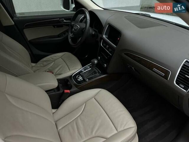 Белый Ауди Ку 5, объемом двигателя 1.98 л и пробегом 176 тыс. км за 17999 $, фото 27 на Automoto.ua