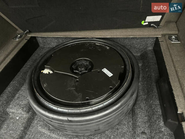 Білий Ауді Ку 5, об'ємом двигуна 2 л та пробігом 250 тис. км за 13999 $, фото 38 на Automoto.ua