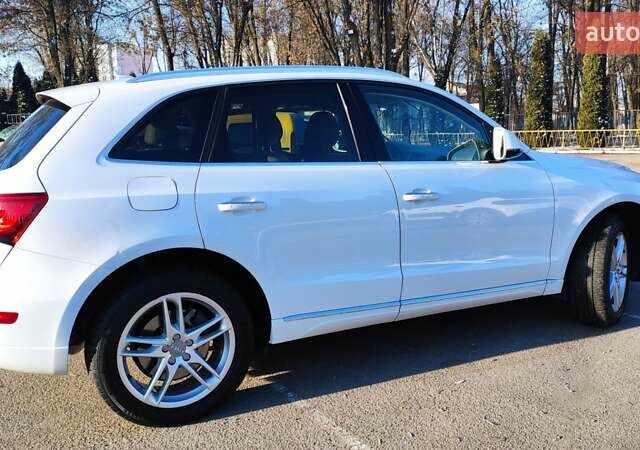 Білий Ауді Ку 5, об'ємом двигуна 2.97 л та пробігом 236 тис. км за 20500 $, фото 10 на Automoto.ua