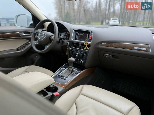 Белый Ауди Ку 5, объемом двигателя 1.98 л и пробегом 229 тыс. км за 15000 $, фото 40 на Automoto.ua