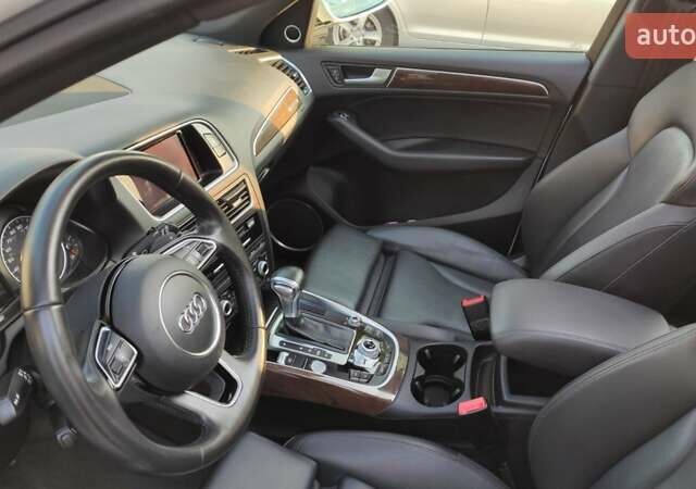 Білий Ауді Ку 5, об'ємом двигуна 3 л та пробігом 133 тис. км за 20300 $, фото 5 на Automoto.ua