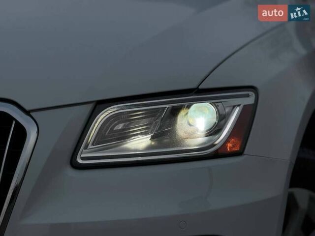 Білий Ауді Ку 5, об'ємом двигуна 1.98 л та пробігом 167 тис. км за 17000 $, фото 3 на Automoto.ua