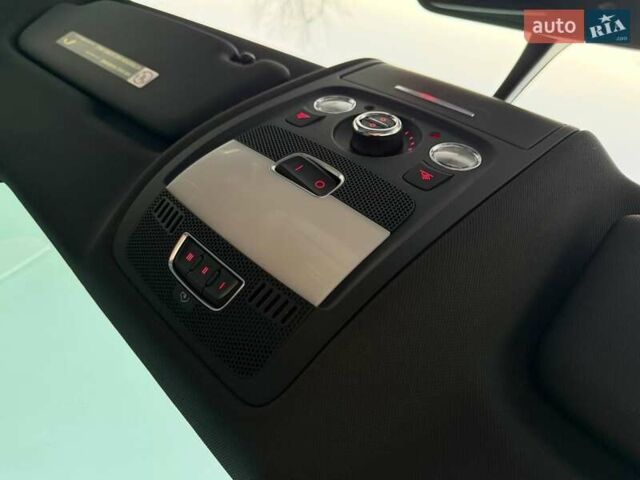 Білий Ауді Ку 5, об'ємом двигуна 1.98 л та пробігом 167 тис. км за 17000 $, фото 69 на Automoto.ua