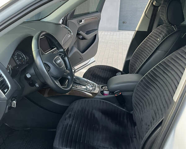 Белый Ауди Ку 5, объемом двигателя 1.98 л и пробегом 109 тыс. км за 18300 $, фото 11 на Automoto.ua