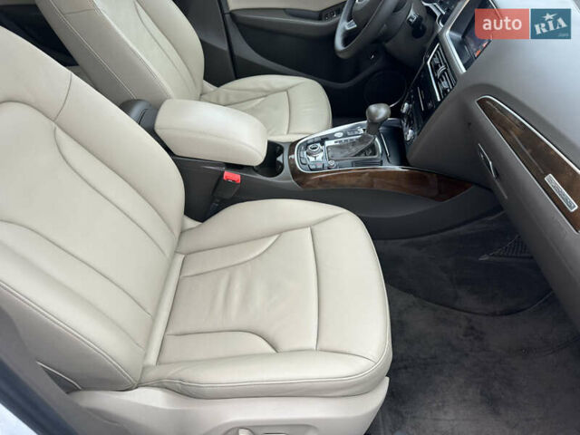 Білий Ауді Ку 5, об'ємом двигуна 2 л та пробігом 200 тис. км за 14990 $, фото 80 на Automoto.ua