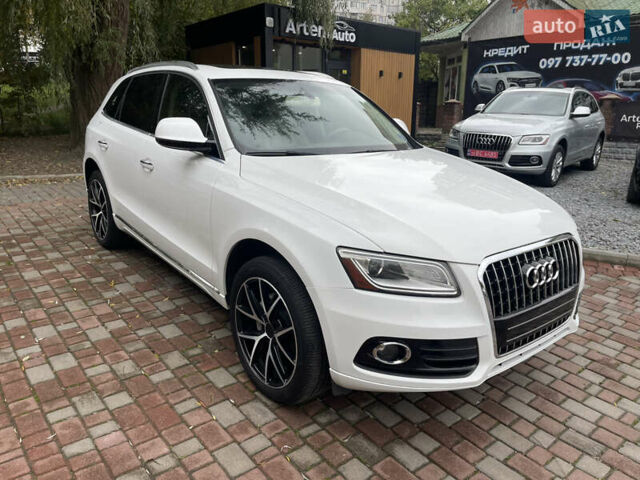 Ауді Ку 5 2015 у Рівному на Automoto.ua Білий Ауді Ку 5, об'ємом двигуна 2 л та пробігом 250 тис. км за 14700 $, фото 6 на Automoto.ua