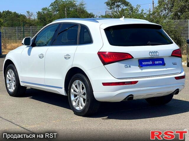 Белый Ауди Ку 5, объемом двигателя 2 л и пробегом 197 тыс. км за 15500 $, фото 7 на Automoto.ua