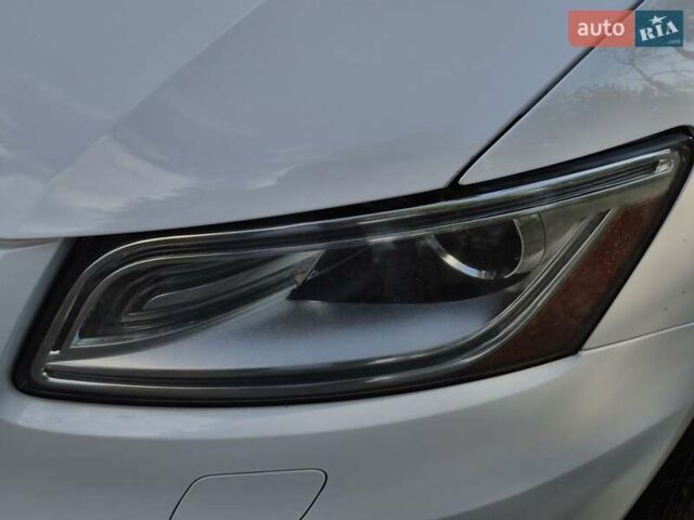 Белый Ауди Ку 5, объемом двигателя 1.98 л и пробегом 152 тыс. км за 17700 $, фото 9 на Automoto.ua