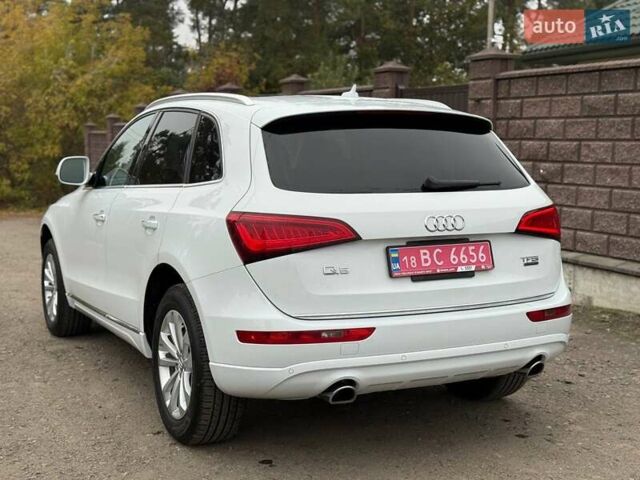 Белый Ауди Ку 5, объемом двигателя 2 л и пробегом 124 тыс. км за 16600 $, фото 10 на Automoto.ua