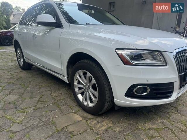 Білий Ауді Ку 5, об'ємом двигуна 1.98 л та пробігом 250 тис. км за 15000 $, фото 4 на Automoto.ua