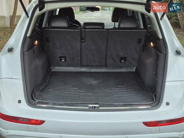 Белый Ауди Ку 5, объемом двигателя 2 л и пробегом 185 тыс. км за 17700 $, фото 7 на Automoto.ua