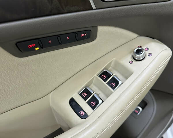 Ауди Ку 5 2015 в Киеве на Automoto.ua Белый Ауди Ку 5, объемом двигателя 3 л и пробегом 133 тыс. км за 17700 $, фото 14 на Automoto.ua