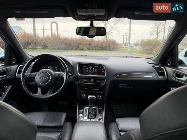 Білий Ауді Ку 5, об'ємом двигуна 1.98 л та пробігом 167 тис. км за 17000 $, фото 46 на Automoto.ua