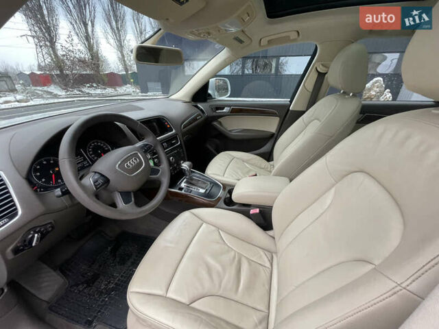 Білий Ауді Ку 5, об'ємом двигуна 2 л та пробігом 250 тис. км за 13999 $, фото 19 на Automoto.ua